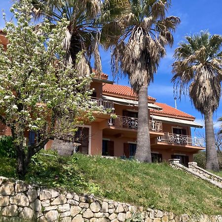 Kokkini Peach House Apartment Kokkinion ภายนอก รูปภาพ