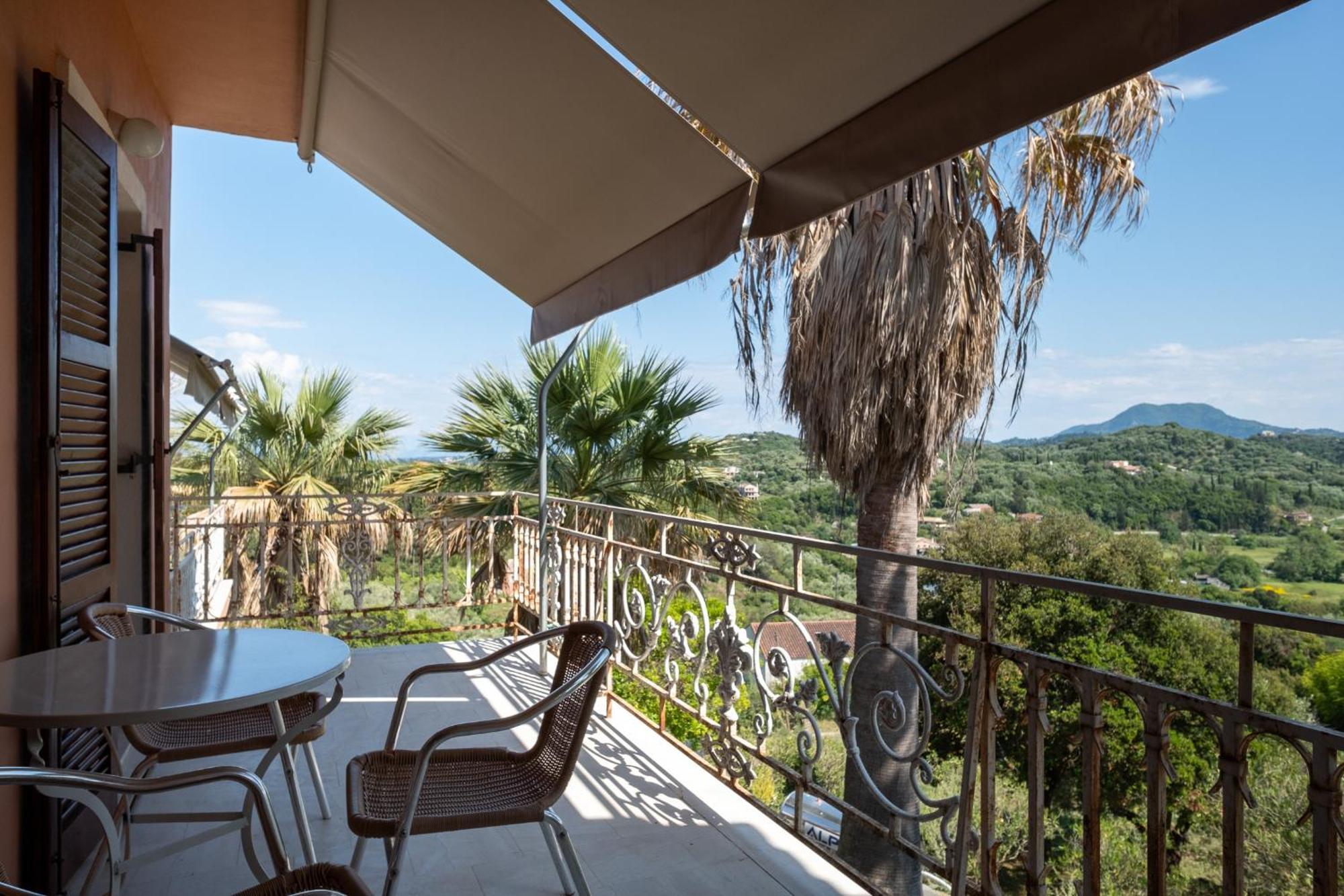 Kokkini Peach House Apartment Kokkinion ภายนอก รูปภาพ
