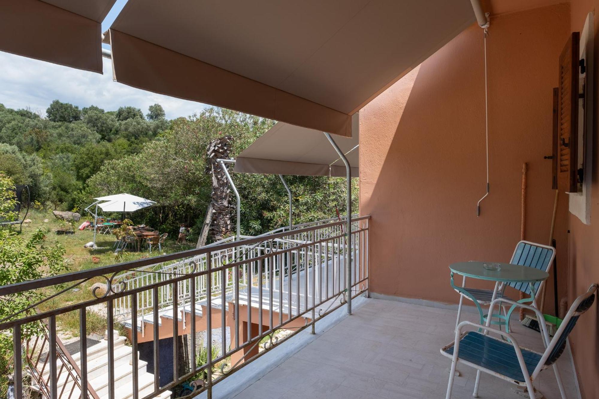 Kokkini Peach House Apartment Kokkinion ภายนอก รูปภาพ