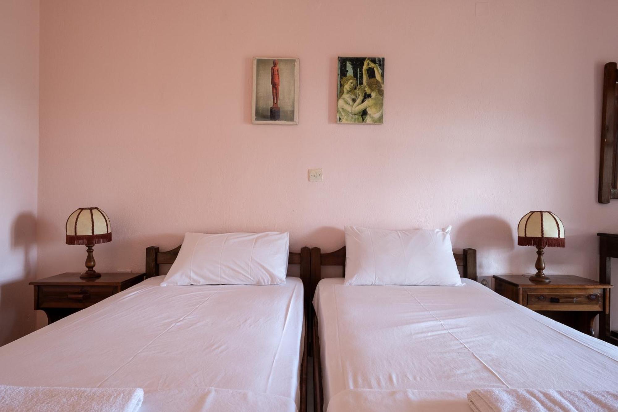 Kokkini Peach House Apartment Kokkinion ภายนอก รูปภาพ