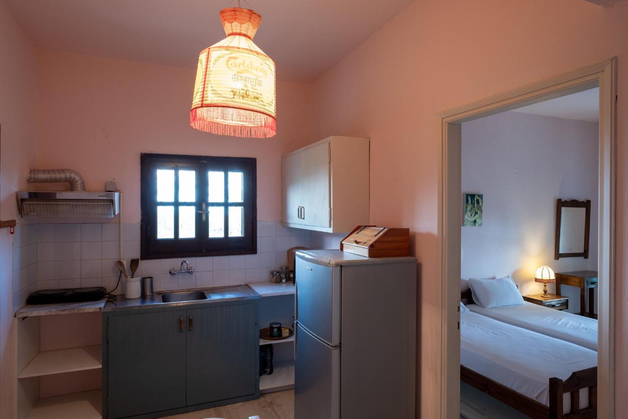 Kokkini Peach House Apartment Kokkinion ภายนอก รูปภาพ